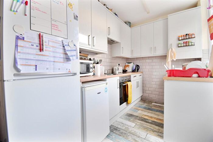 5 Bedroom Terraced House To Rent In Western Road, Sheffield, S10