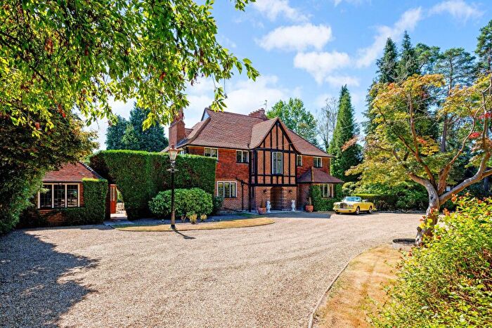 5 Bedroom Detached House For Sale In Wellington Avenue, Virginia Water, GU25