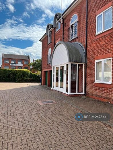 1 Bedroom Flat To Rent In Lindsay Street, Kettering, NN16