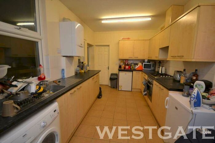 7 Bedroom Terraced House To Rent In London Road, Uni Area, RG1