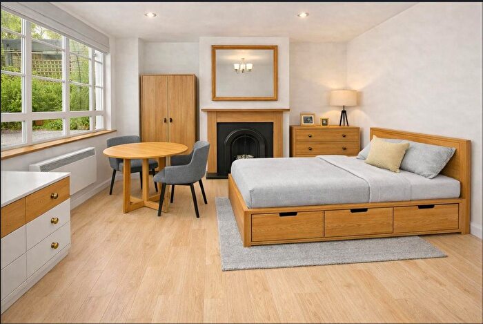 Studio To Rent In Boswell Street, WC1N