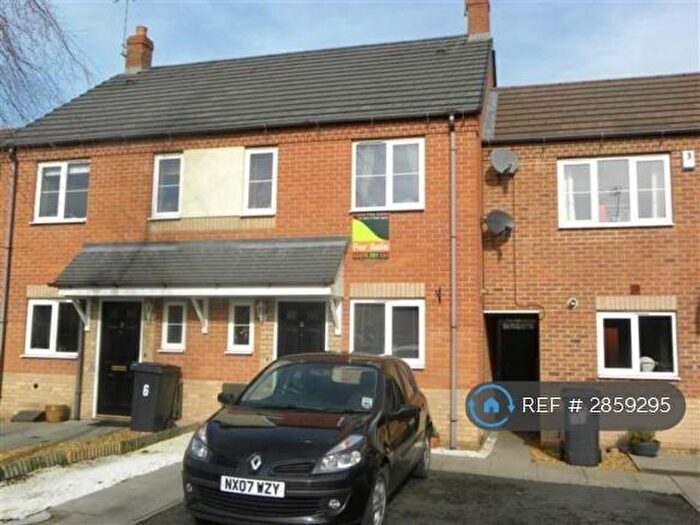 2 Bedroom Terraced House To Rent In Plane Close, Nuneaton, CV10