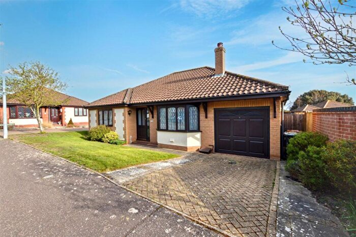 3 Bedroom Detached Bungalow For Sale In Campion Way, Sheringham, NR26