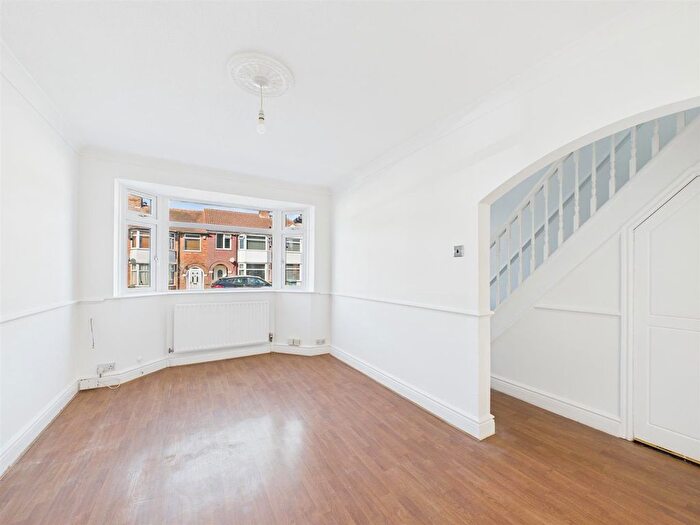 3 Bedroom Terraced House To Rent In Silksby Street, Cheylesmore, Coventry, CV3