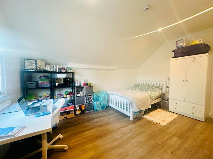 Studio To Rent In Derby Road, Nottingham, NG7