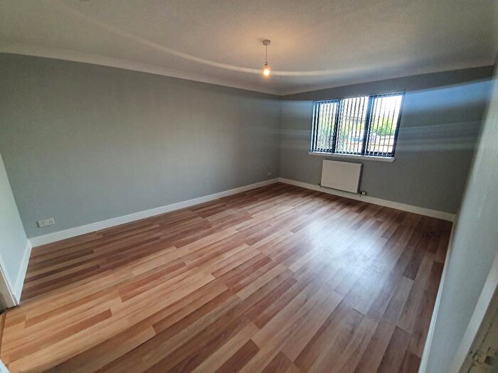 2 Bedroom Apartment To Rent In Cairnton Court, Westhill, AB32