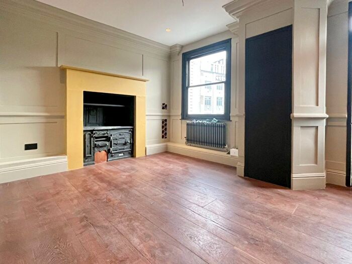 3 Bedroom Flat To Rent In John Princes Street, London, W1G