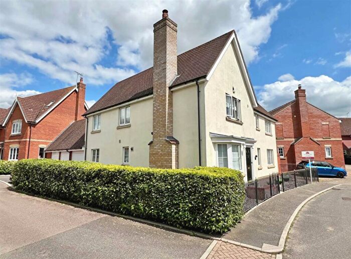 4 Bedroom Detached House For Sale In Glovers, Great Leighs, Chelmsford, CM3