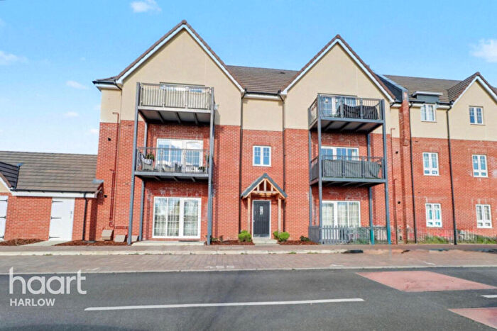1 Bedroom Flat For Sale In Fieldfare Way, Gilden Way, Harlow, CM17