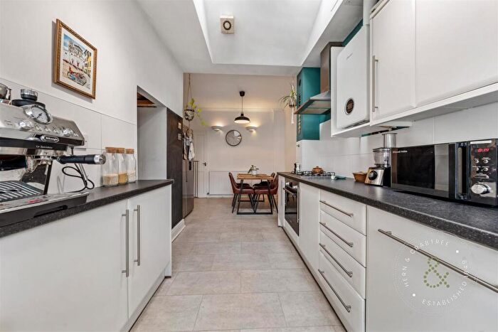 3 Bedroom Terraced House For Sale In Anchor Street, Taffs Well, Cardiff, CF15