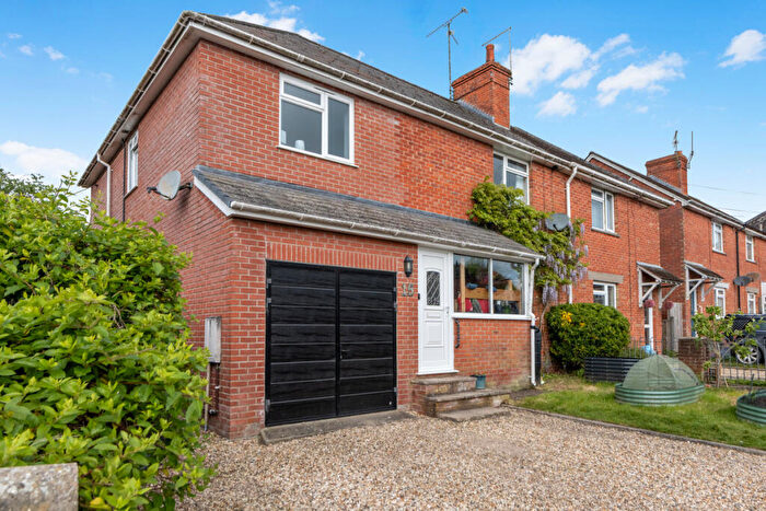5 Bedroom Semi-Detached House For Sale In St. Georges Road, Shaftesbury, SP7