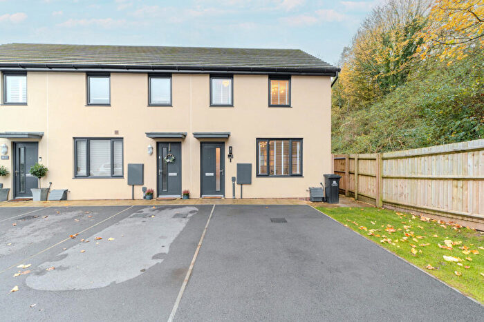 3 Bedroom End Of Terrace House For Sale In Whitecliffe View, Chepstow, NP16