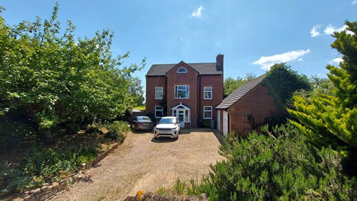 4 Bedroom Detached House For Sale In Millthorpe Drove, Millthorpe, Sleaford, NG34