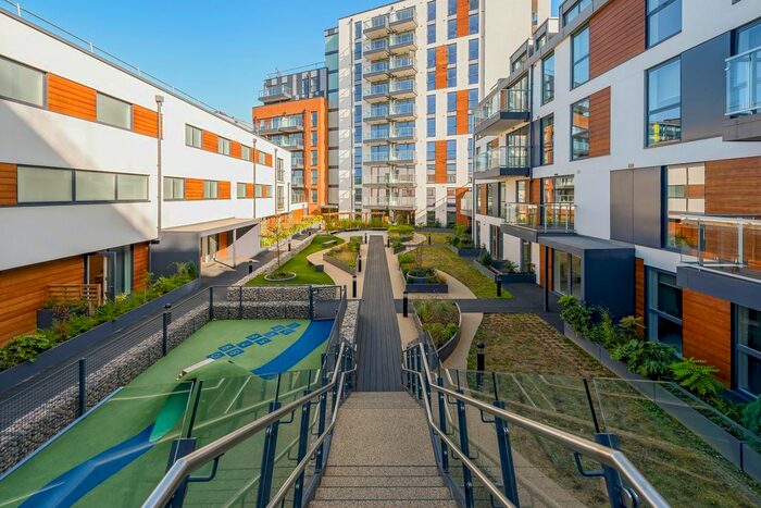 1 Bedroom Flat To Rent In Stylus Place, Hayes, UB3