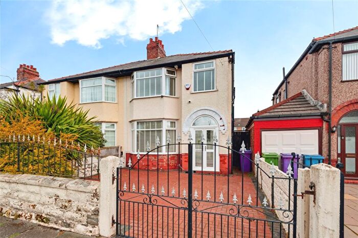 3 Bedroom Semi Detached House For Sale In Parkside Drive, Liverpool, Merseyside, L12