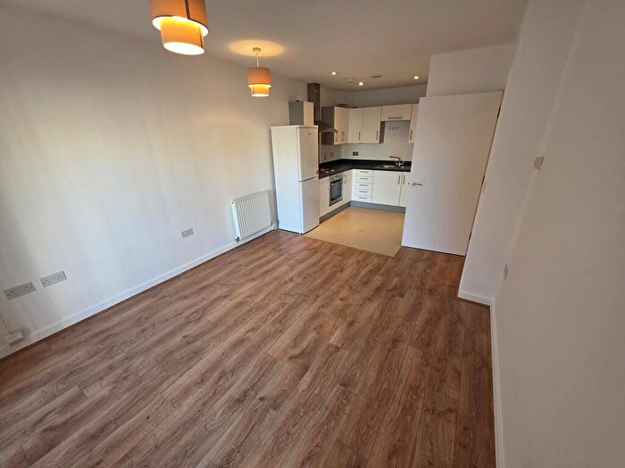 1 Bedroom Flat For Sale In Whitestone Way, Croydon, CR0