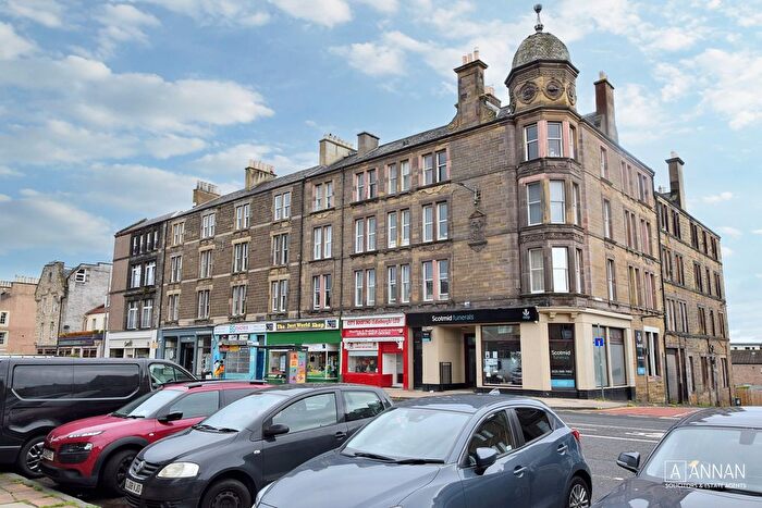 2 Bedroom Flat To Rent In Portobello High Street, Edinburgh, EH15