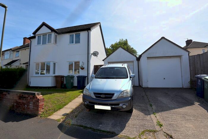 3 Bedroom Detached House To Rent In Derwent Avenue, Oxford, OX3