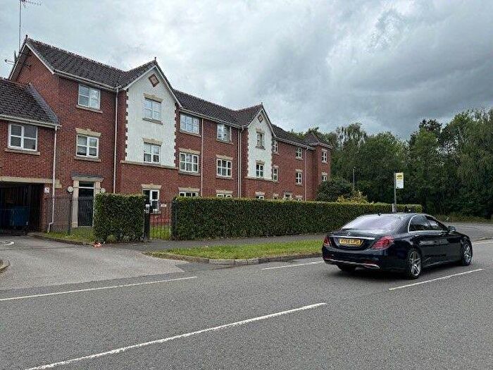 2 Bedroom Apartment For Sale In Apartment, Royalthorn Road, Manchester, M22