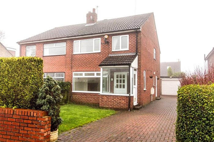 3 Bedroom Semi-Detached House To Rent In Barwick-in-Elmet, Leeds, LS15
