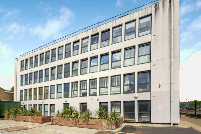 2 Bedroom Apartment To Rent In Park House, Burlington Road, New Malden, KT3