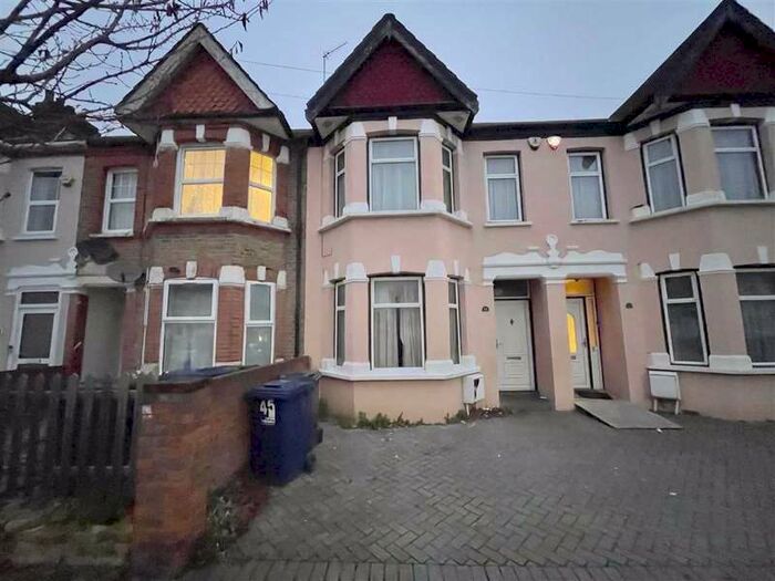 3 Bedroom Terraced House To Rent In Kingston Road, Southall, Middlesex, UB2