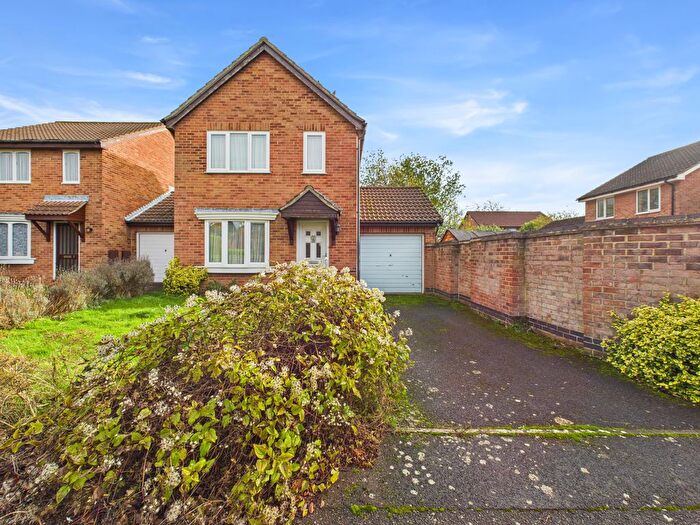 3 Bedroom Detached House For Sale In Yarrow Way, Locks Heath, Southampton, SO31