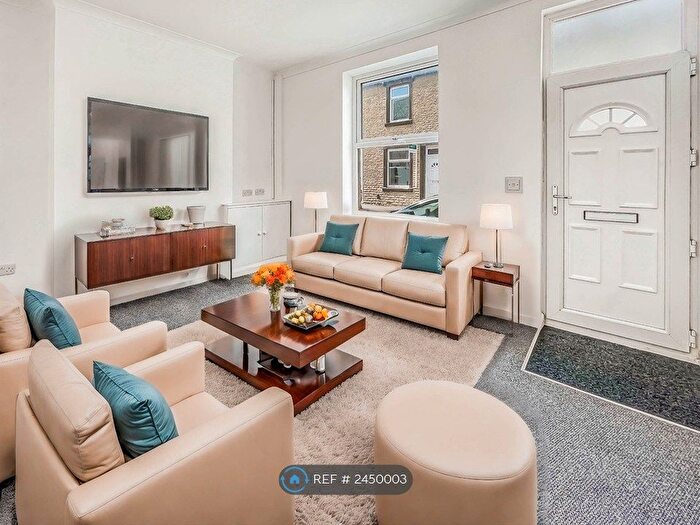 3 Bedroom Terraced House To Rent In Healey Wood Road, Burnley, BB11