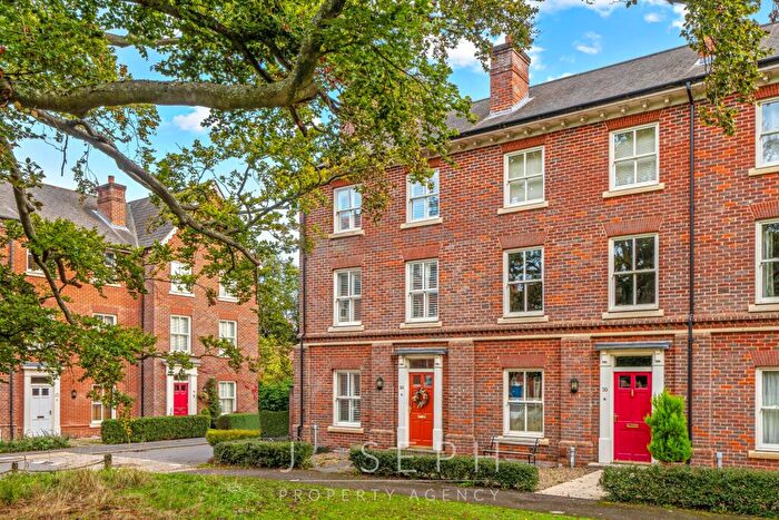 4 Bedroom Town House For Sale In St. Marys Road, Ipswich, IP4