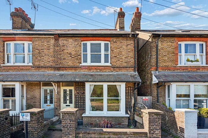 3 Bedroom End Terrace House For Sale In Park Road, Rickmansworth, Herts, WD3
