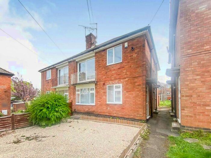 2 Bedroom Maisonette To Rent In Sunnybank Avenue, Stonehouse Estate, Whitley, Coventry, CV3