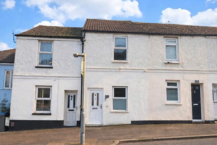 3 Bedroom Terraced House For Sale In Folkestone Road, Dover, Kent, CT17