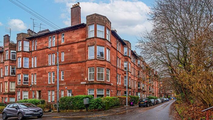2 Bedroom Flat For Sale In Bellwood Street, Flat /, Shawlands, Glasgow, G41