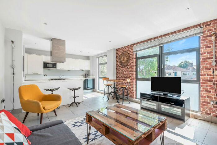 1 Bedroom Flat To Rent In Sherman Road, Bromley, BR1