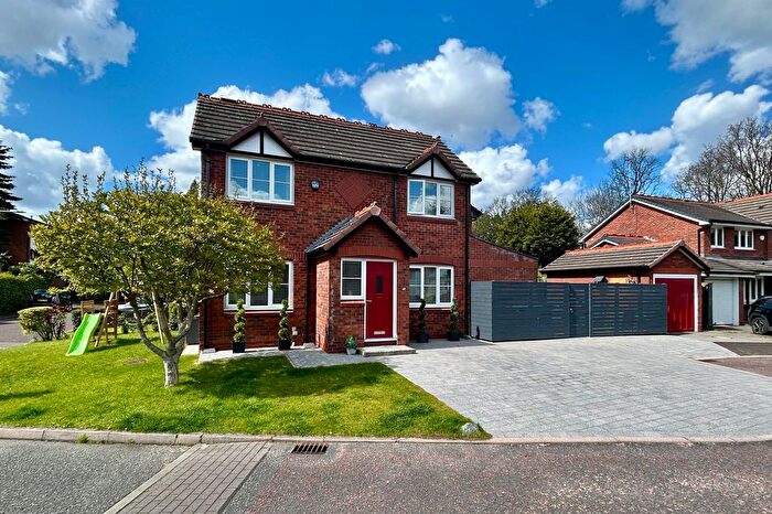 3 Bedroom Semi-Detached House For Sale In Cuthbert Road, Cheadle, SK8