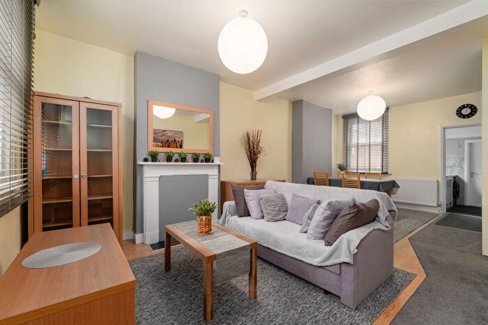 2 Bedroom End Terrace House To Rent In Station Road, London, E7