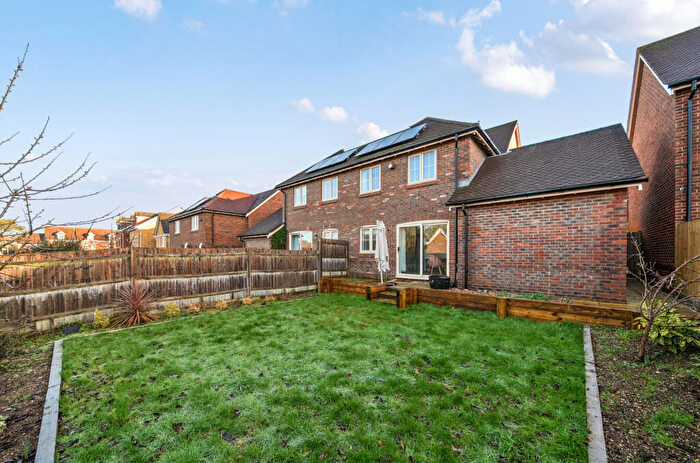 3 Bedroom Semi Detached House For Sale In Knowle Park Lane, Fair Oak, Hampshire, SO50