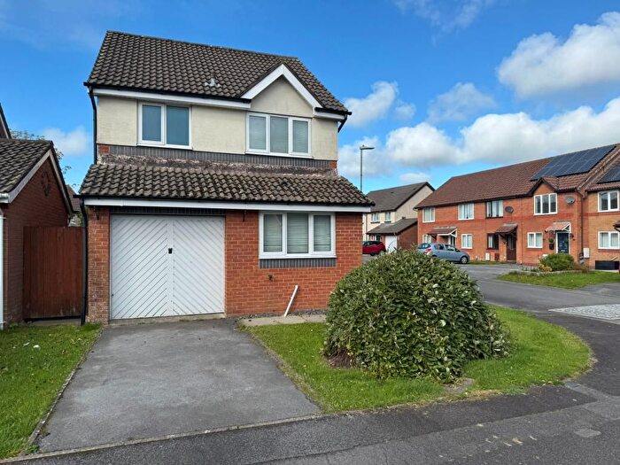 3 Bedroom Detached House For Sale In Clos Healy, Gowerton, Swansea, SA4