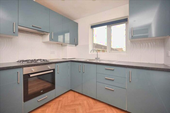 2 Bedroom Apartment To Rent In Jengar Close, Sutton, SM1