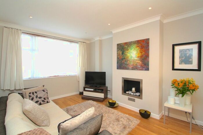 3 Bedroom Terraced House To Rent In Witham Road, London, SE20