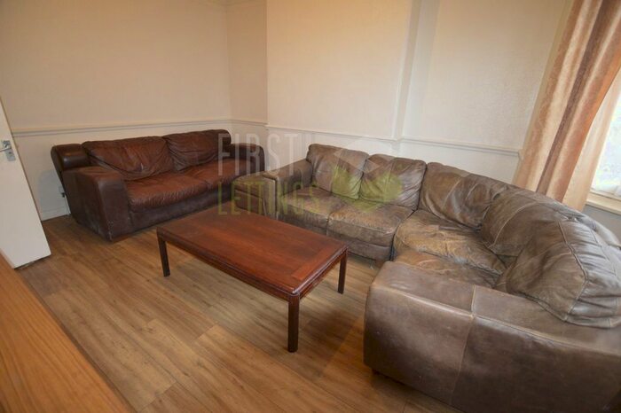 5 Bedroom Terraced House To Rent In St. Albans Road, Evington, LE2