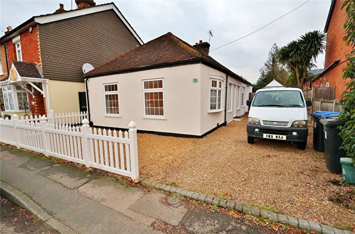 3 Bedroom Bungalow To Rent In Chertsey Road, Byfleet, West Byfleet, Surrey, KT14