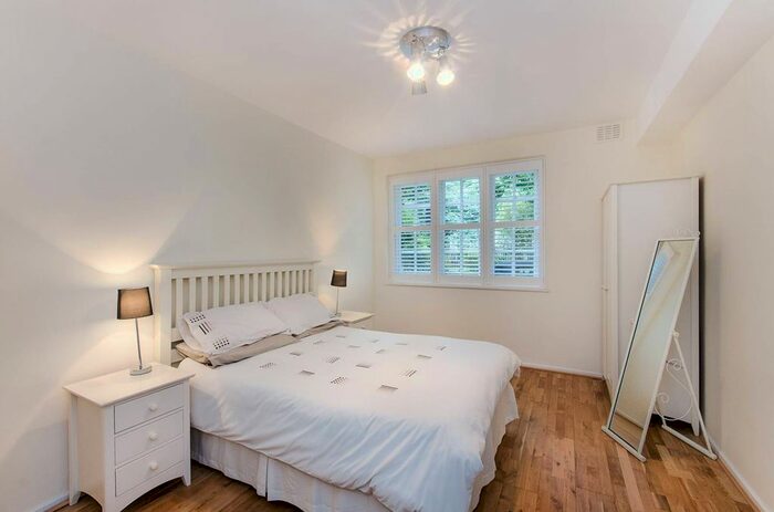 1 Bedroom Flat To Rent In Erasmus Street, Westminster, London, SW1P