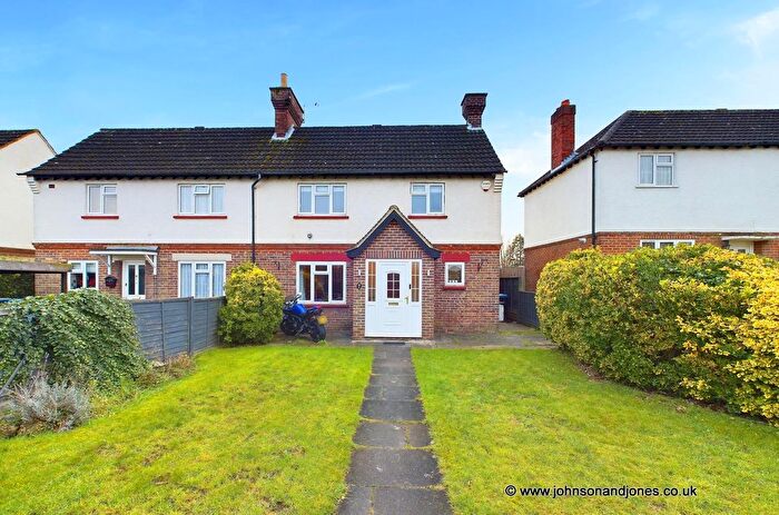 3 Bedroom Semi Detached House For Sale In Barker Road, Chertsey, KT16