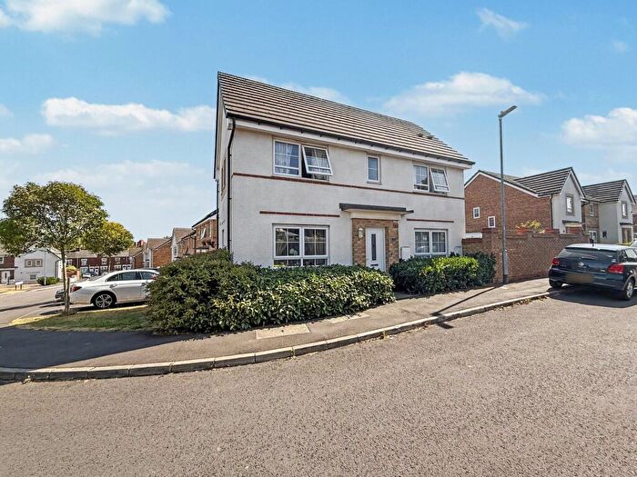 3 Bedroom Detached House For Sale In Douglas Street, Stoke-On-Trent, ST1