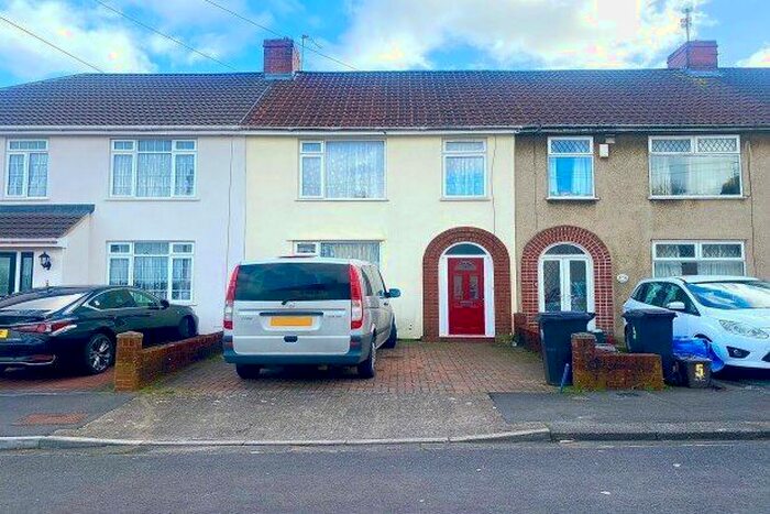 1 Bedroom Property To Rent In Claverham Road, Bristol, BS16