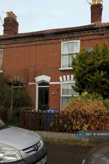 3 Bedroom Terraced House To Rent In Albany Road, Norwich, NR3