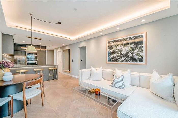 2 Bedroom Flat To Rent In Cleveland Street, Fitzrovia Amp; Covent Garden, W1T