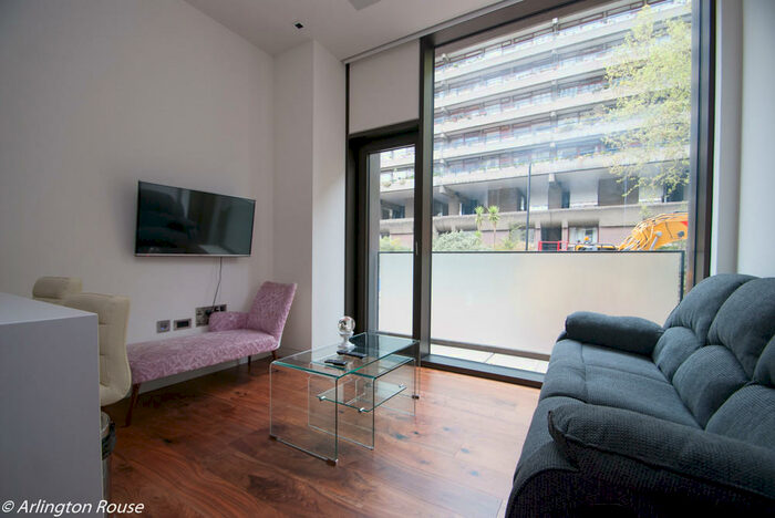 1 Bedroom Apartment To Rent In Roman House, Wood Street, The City, London, EC2Y