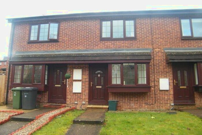 2 Bedroom Property To Rent In Kinnerton Way, Exeter, EX4